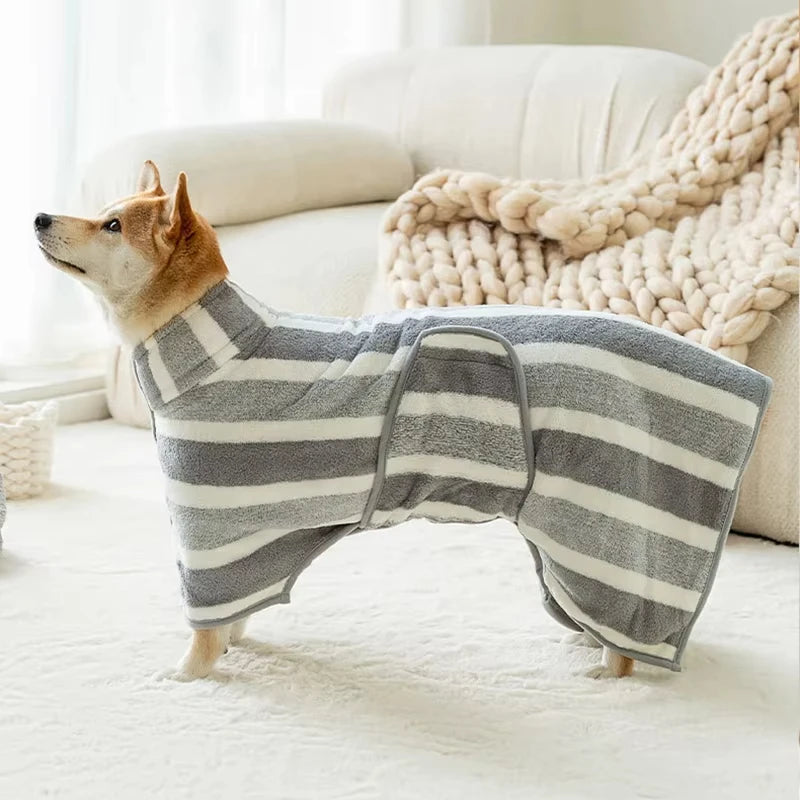 Rio’s Splash & Dry – Absorbent Pet Bathrobe for Dogs