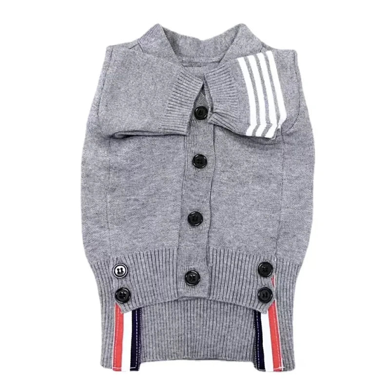 rio’s new york knit dog sweater